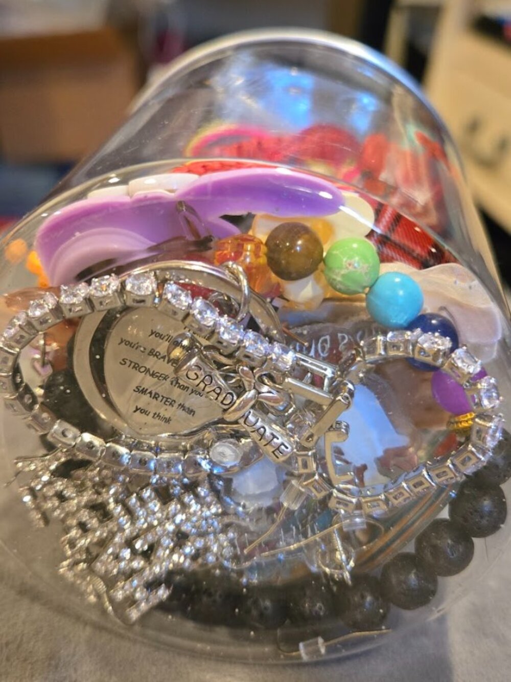 JOY JAR ~ SURPRISES OF 30 JEWELRY AND HAIR ITEMS!!